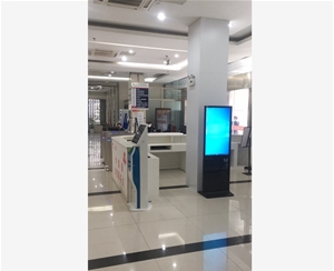 宣城涇縣政務中心43寸立式查詢機，帶刷二代身份證功能